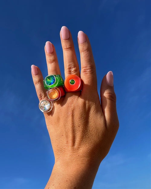 COLORFUL RESIN RINGS