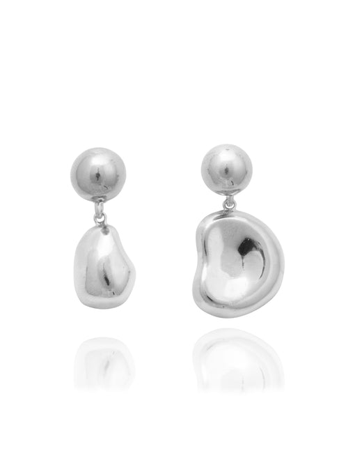 MOUNSER Aalto Drop Earrings silver bean-shaped sculptural dangle statement earrings.
