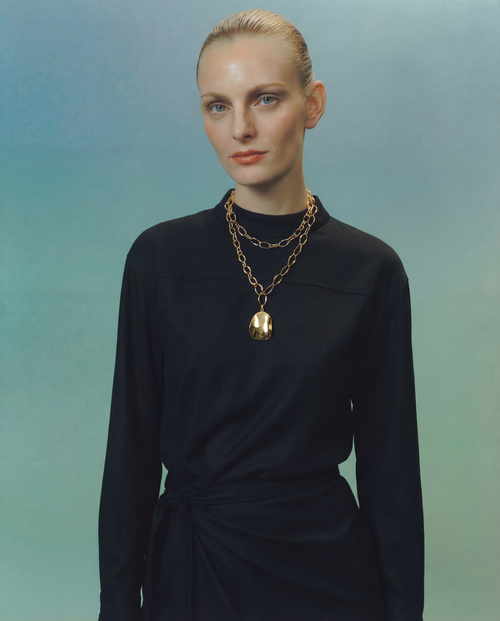 Mounser Peel Chain in Gold organic link gold pendant necklace with sculptural drop