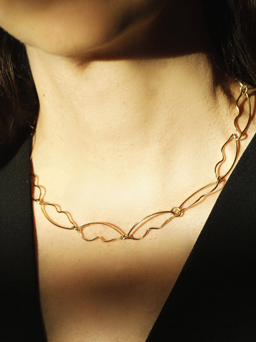 minimal gold chain necklace