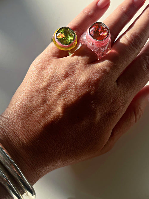 resin rhinestone ring