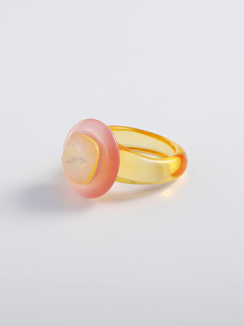 side view of MOUNSER Raw Gradient Cellophane Ring in Golden Hour featuring a Swarovski crystal and acrylic resin band