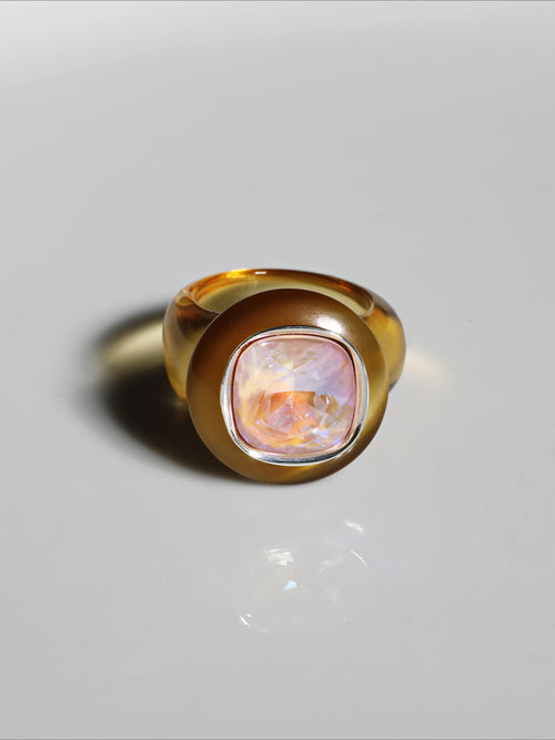 Contrast shot of MOUNSER Ring Pop in Affogato colorful crystal statement ring
