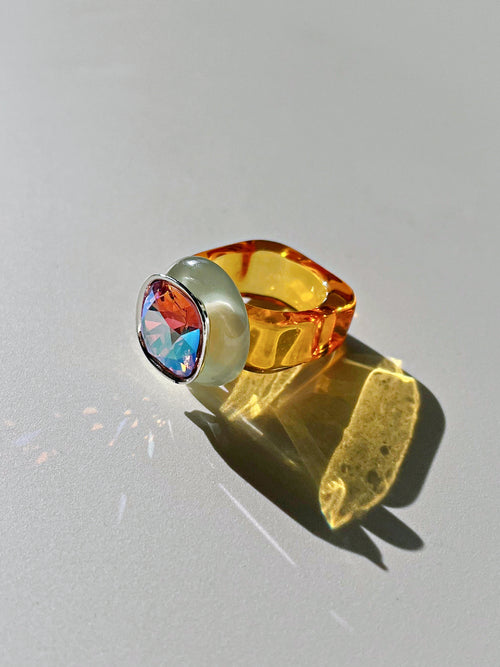 contrast side view of MOUNSER Ring Pop in Shiso showing Austrian crystal detail